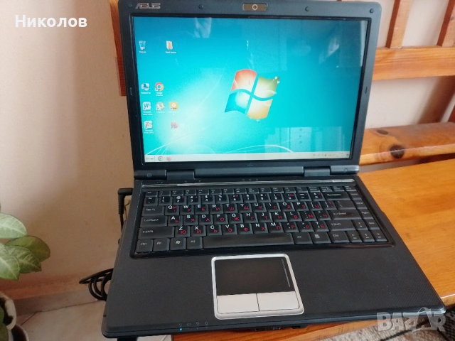 ASUS F80Q 14,1" "25€" Перфектен!