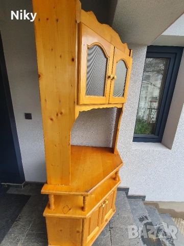 Висок ъглов тв.шкаф от масив , снимка 2 - Шкафове - 54026874