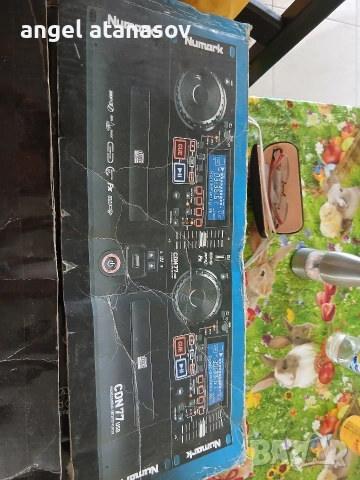 Продавам професионален CD player Numark CDN-77