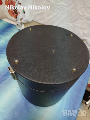 винтидж куфар за шапки, снимка 7 - Шапки - 54016508