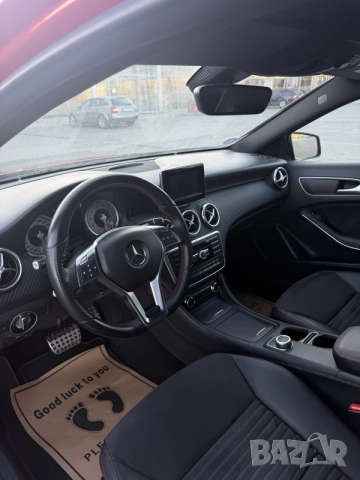 Mercedes-Benz A250 AMG 4MATIC, снимка 13 - Автомобили и джипове - 55341377