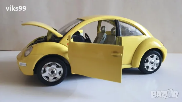 Bburago VOLKSWAGEN New Beetle 1998 MADE IN ITALY 1:24, снимка 3 - Колекции - 55499885
