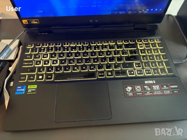 Лаптоп Acer Nitro 5 + уеб камера Logitech , снимка 3 - Лаптопи за работа - 54487659
