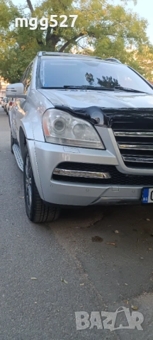 Продавам Мерцедес GL 550-2012 г.+Гас, снимка 2 - Автомобили и джипове - 54688529