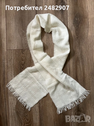 Дамски шал, снимка 4 - Шалове - 54087670