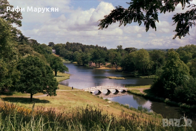 Легендата SLR филмов "CANON AE-1"-черен, като нов, снимка 5 - Фотоапарати - 54081236
