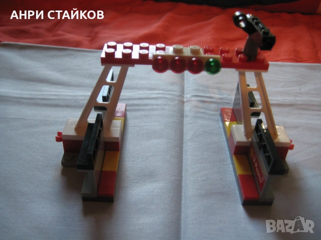 LEGO Shell V -Финална линия и подиум (40194), снимка 7 - Конструктори - 38953403