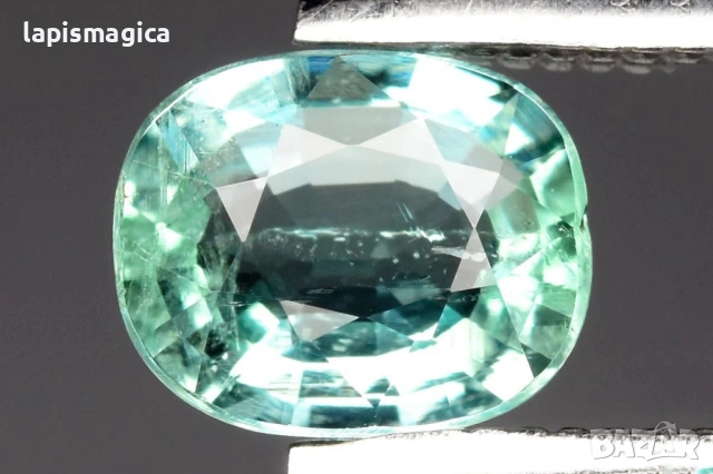 Естествен зелен смарагд от Нигерия 0.55ct 5.8x4.7mm cushion шлифовка