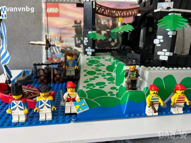 Lego Pirates 6273 Rock Island Refuge, снимка 3 - Конструктори - 54351696