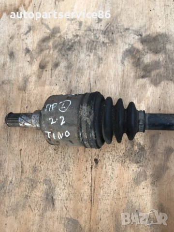 Преден ляв полуоска за Nissan Almera Tino 2.2 dCi (2004), снимка 2 - Части - 54364635