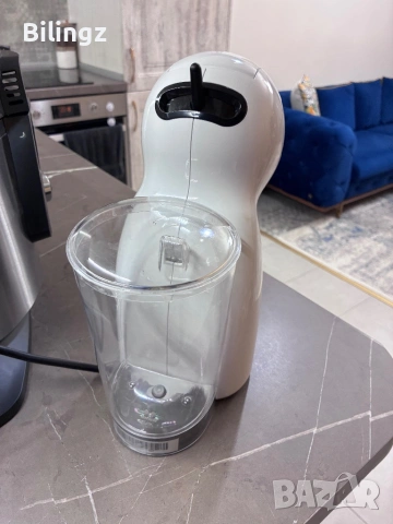 Кафемашина Nescafe Dolce Gusto за капсули, в гаранция 1г, пълен комплект, снимка 2 - Кафемашини - 54834349