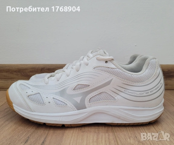 Детски маратонки Mizuno-36номер, снимка 2 - Детски маратонки - 54355711