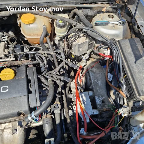 Двиател от Opel Vectra C Z18XER, снимка 5 - Части - 55571157