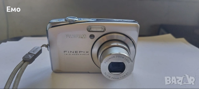Цифров фотоапарат Fujifilm Finepix F50fd, снимка 2 - Фотоапарати - 54718024
