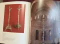 Romanesque Art. Visual Encyclopedia of Art, снимка 15