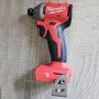 Акумулаторен ударен гайковерт Milwaukee M18BLIDRC-0, 18 V, 190 Nm, ¼″ HEX, без батерия и зарядно, снимка 1