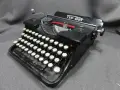 СТАРА РЕТРО ПОРТАТИВНА ПИШЕЩА МАШИНА TYP-BOY QWERTZ, снимка 3