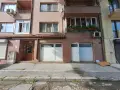 Два наземни гаража, снимка 1