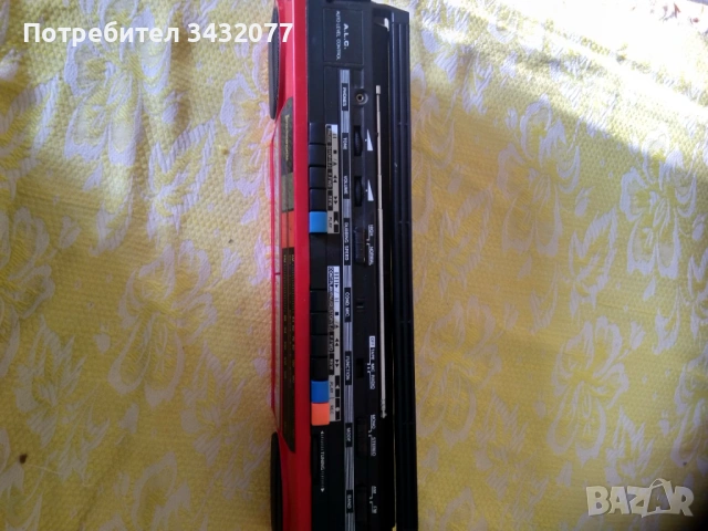 Радио касетофон, снимка 2 - Радиокасетофони, транзистори - 54071394