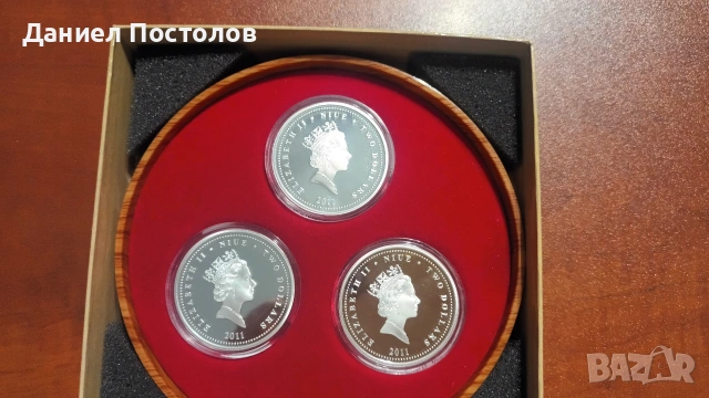 3 броя сребърни монети по 1 Oz - Българска роза, Мартеница и Суровачка. , снимка 2 - Нумизматика и бонистика - 54958338