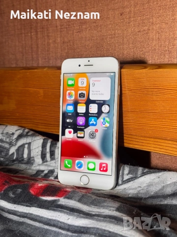 iPhone 6s 64gb перфектен
