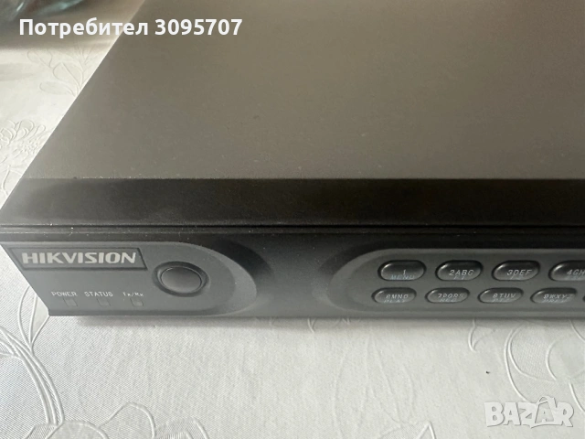 DVR Hikvision DS 7204 HVI ST, снимка 2 - Комплекти за видеонаблюдение - 54494639