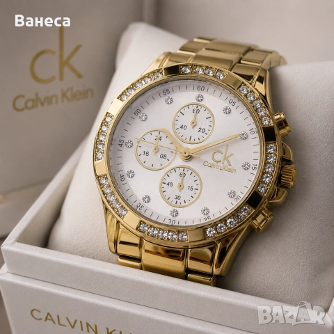 Луксозен дамски часовник CK Gold Crystal – златиста гривна и кристали