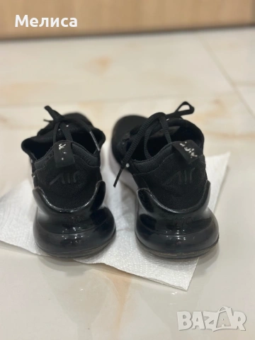 Оригинални маратонки Air Nike, снимка 4 - Маратонки - 54671536
