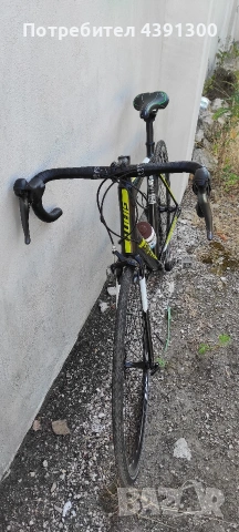 Шосеен велосипед Giant, снимка 2 - Велосипеди - 54228343
