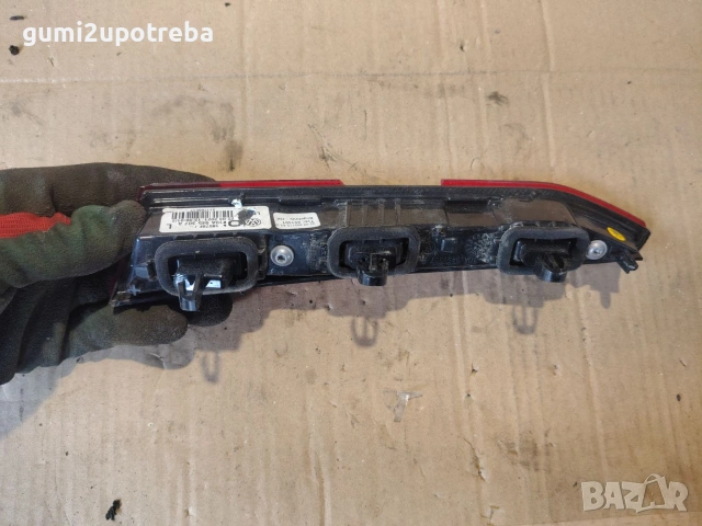 Светлоотразител Ляв на Багажник 10A945307A Volkswagen ID.3 E11 pro, снимка 2 - Части - 55173386