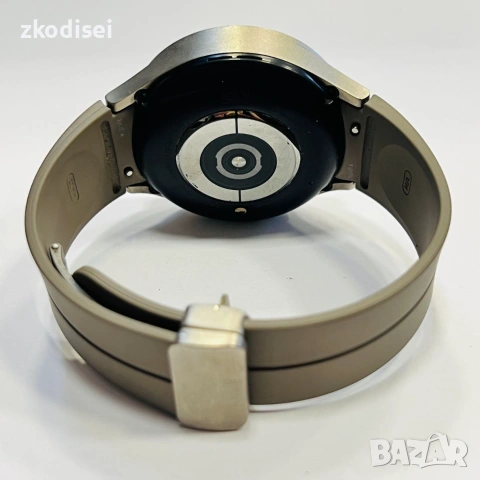 Smart watch Samsung watch 5 PRO SM-R920, снимка 3 - Смарт часовници - 55190002