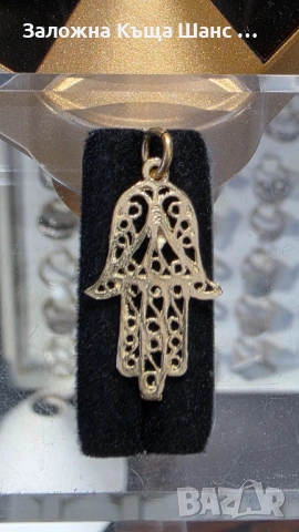 Златен медальон с формата на Хамса, известен още като „Ръката на Фатима“., снимка 3 - Колиета, медальони, синджири - 54035003