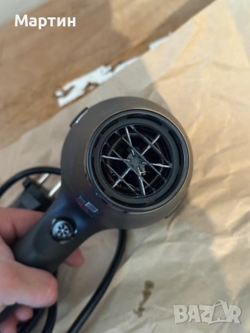Професионален сешоар GHD Air 2100W, снимка 3 - Сешоари - 55086163