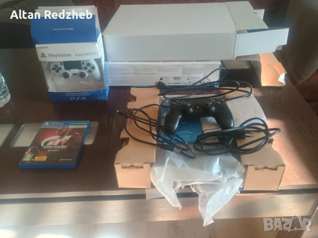 Play station 4 1TB 2 Joystick + GT, снимка 4 - PlayStation конзоли - 54629258