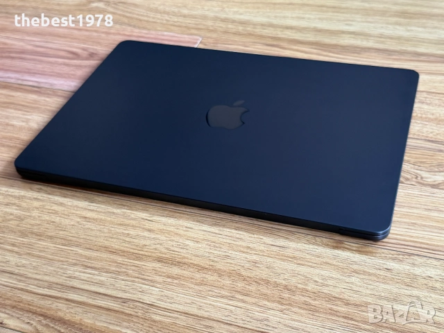 MacBook Air 13 M5`10 CPU/8 GPU/16GB RAM/512GB SSD/Гаранция/Батерия 100%-15 Цикъла/Midnight Blue/Като, снимка 5 - Лаптопи за работа - 54780161