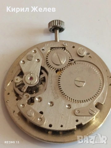 Три стари механизми с циферблат СССР, Швейцарски за части КОЛЕКЦИЯ 28516, снимка 4 - Антикварни и старинни предмети - 54144351