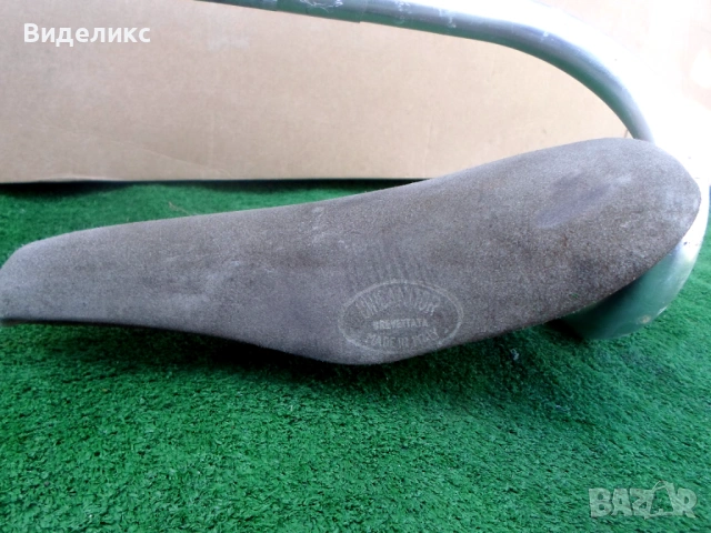 Cinelli/ретро шосейно кормило. седалка/, снимка 6 - Части за велосипеди - 54228451