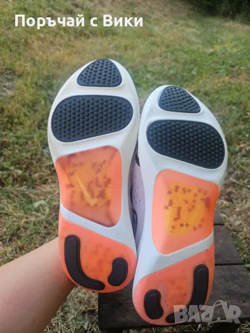 Маратонки Nike дамски размер 40.5, снимка 6 - Маратонки - 55537450