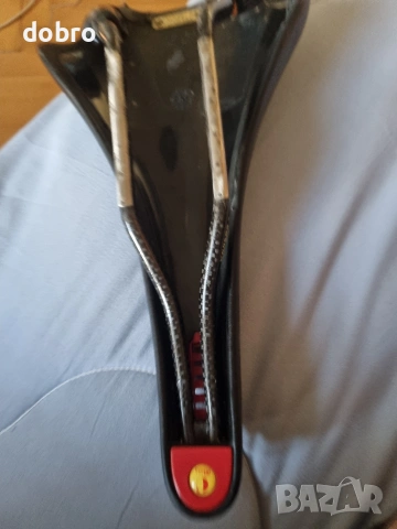 седалка selle italia novus ferrari carbon за colnago c35 и др., снимка 5 - Аксесоари за велосипеди - 54671127