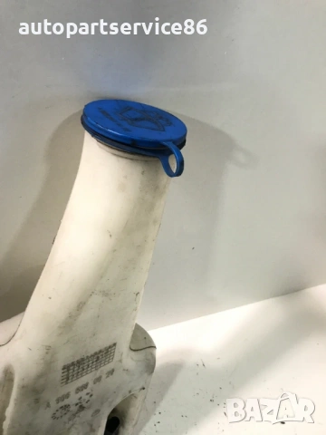Резервоар за чистачки за предно стъкло за Mercedes W906 Sprinter (2006-2011) A9068690020 , снимка 2 - Части - 53975829