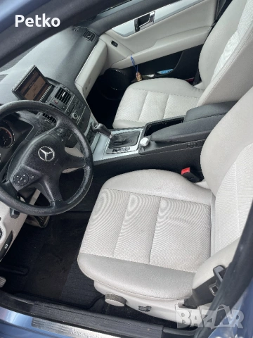 Mercedes-Benz C220 CDI BlueEfficiency (W204) – запазен и с доказан произход., снимка 10 - Автомобили и джипове - 54583050