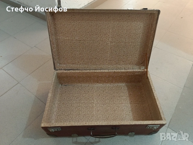 Стари ретро куфари , снимка 16 - Антикварни и старинни предмети - 41825913