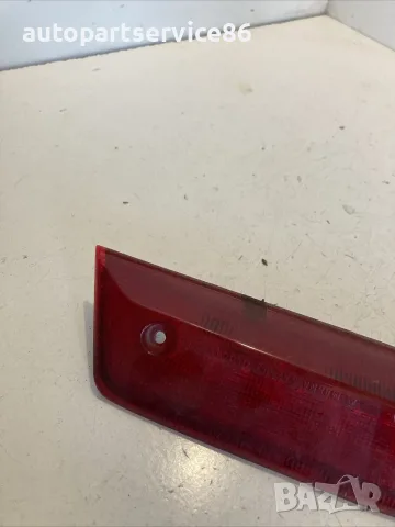 Трета стоп светлина заден за Dodge Journey 2.0 CRD (2010) 05116302AC, снимка 3 - Части - 55322658