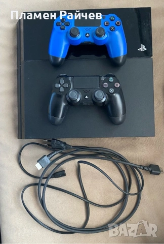 PlayStation 4 + контролери + кабели