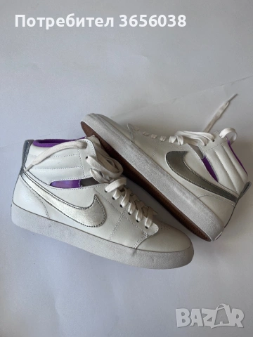 Дамски маратонки Nike, снимка 2 - Маратонки - 54779967