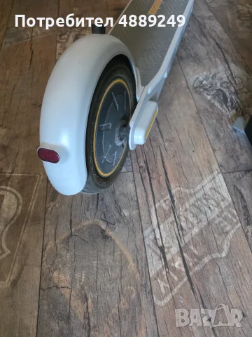 Електрическа тротинетка Segwey Ninebot G30 LE, снимка 5 - Скутери и тротинетки - 55327311