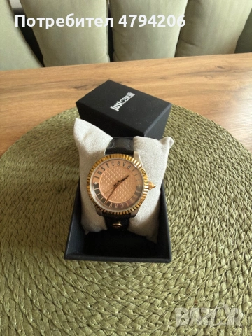 Оригинален часовник JUST CAVALLI, снимка 2 - Дамски - 54441939