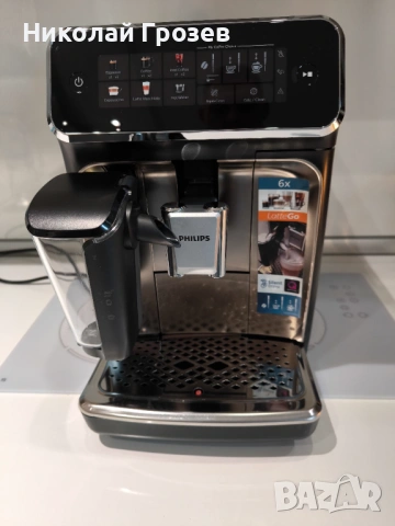 Автоматична Еспресо Кафеавтомат Кафемашина Philips EP3347/90, 1.8 л, 15 bar с Керамична Мелачка