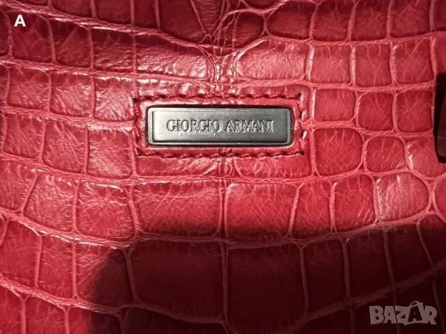 Чанта за лап-топ от алигатор Giorgio Armani , снимка 2 - Чанти - 54976252