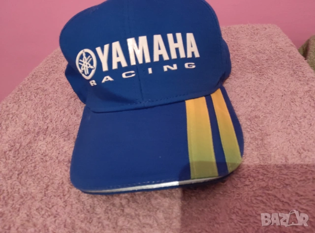 Оригинална шапка Yamaha Racing, снимка 2 - Шапки - 54742986